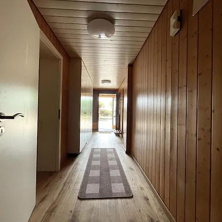 Joli Paisible Apartment *